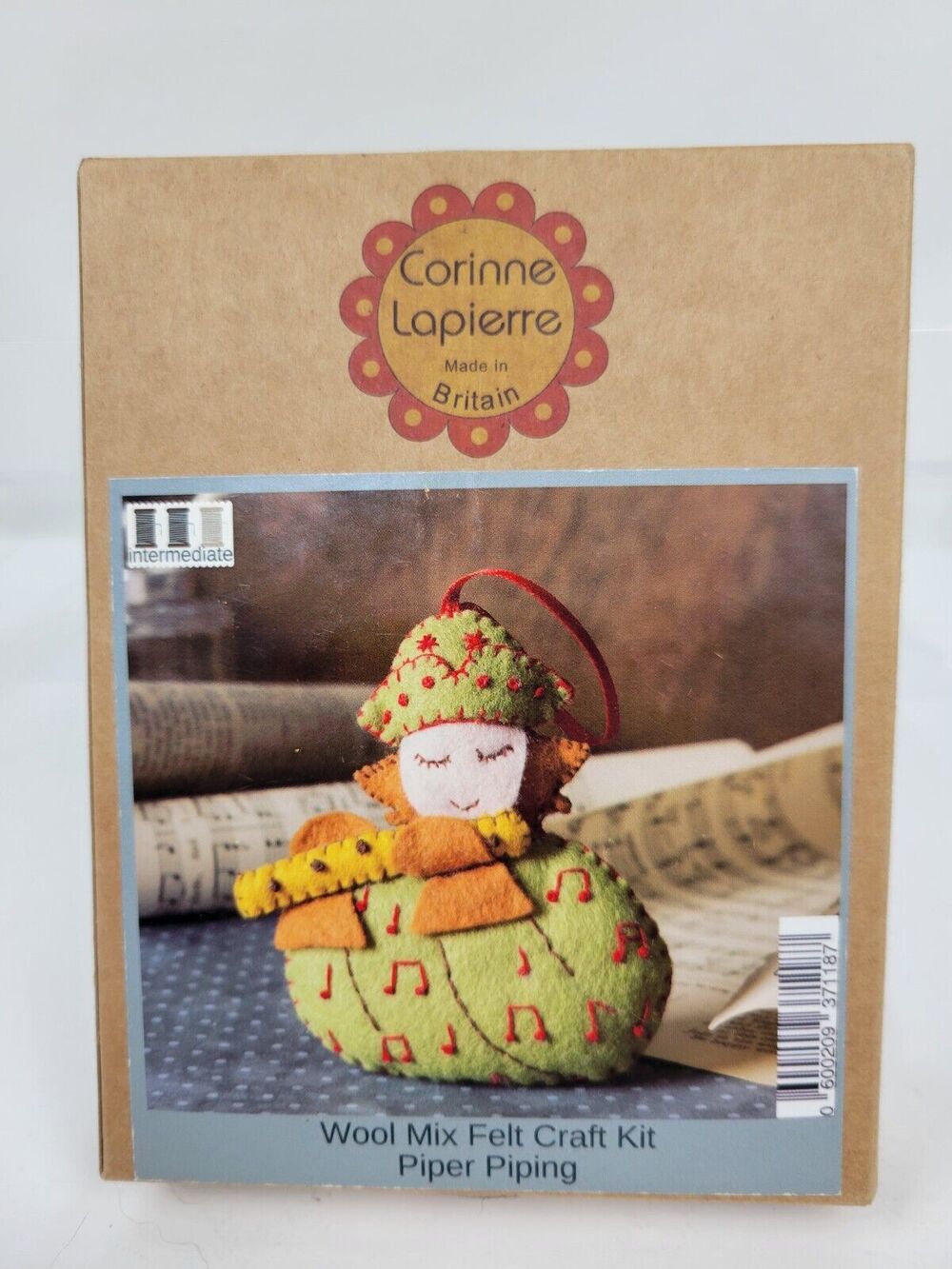 Corinne Lapierre Piper Piping Intermediate Craft Wool Mix Felt Sewing Kit New